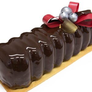 Learn how to create a 'Buche de Noel' with Kirsten Tibballs | Savour Online Classes