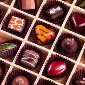 How to Temper Chocolate - A Quick Guide | Savour Chocolate & Patisserie School