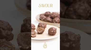 Double-Dipped Baileys & Hazelnut Truffles – Pure Chocolate Indulgence! #chocolate