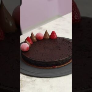 Berry Nice: Chocolate, Strawberries, and Pure Bliss!