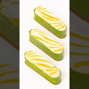 Elegant Petit Gateaux with a Citrus & Spice Twist!