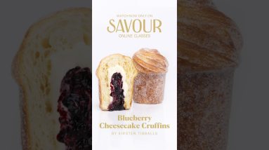 Blueberry Cheesecake Cruffins – Just Look Inside!