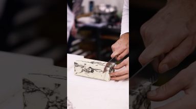 Julien Alvarez’s Iconic Marble Cake